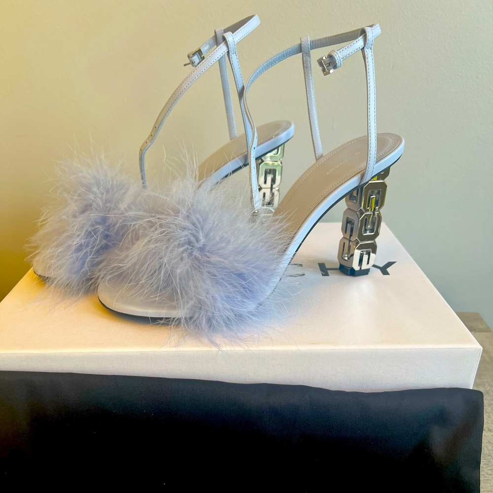 Givenchy G cube feather sandals 85mm